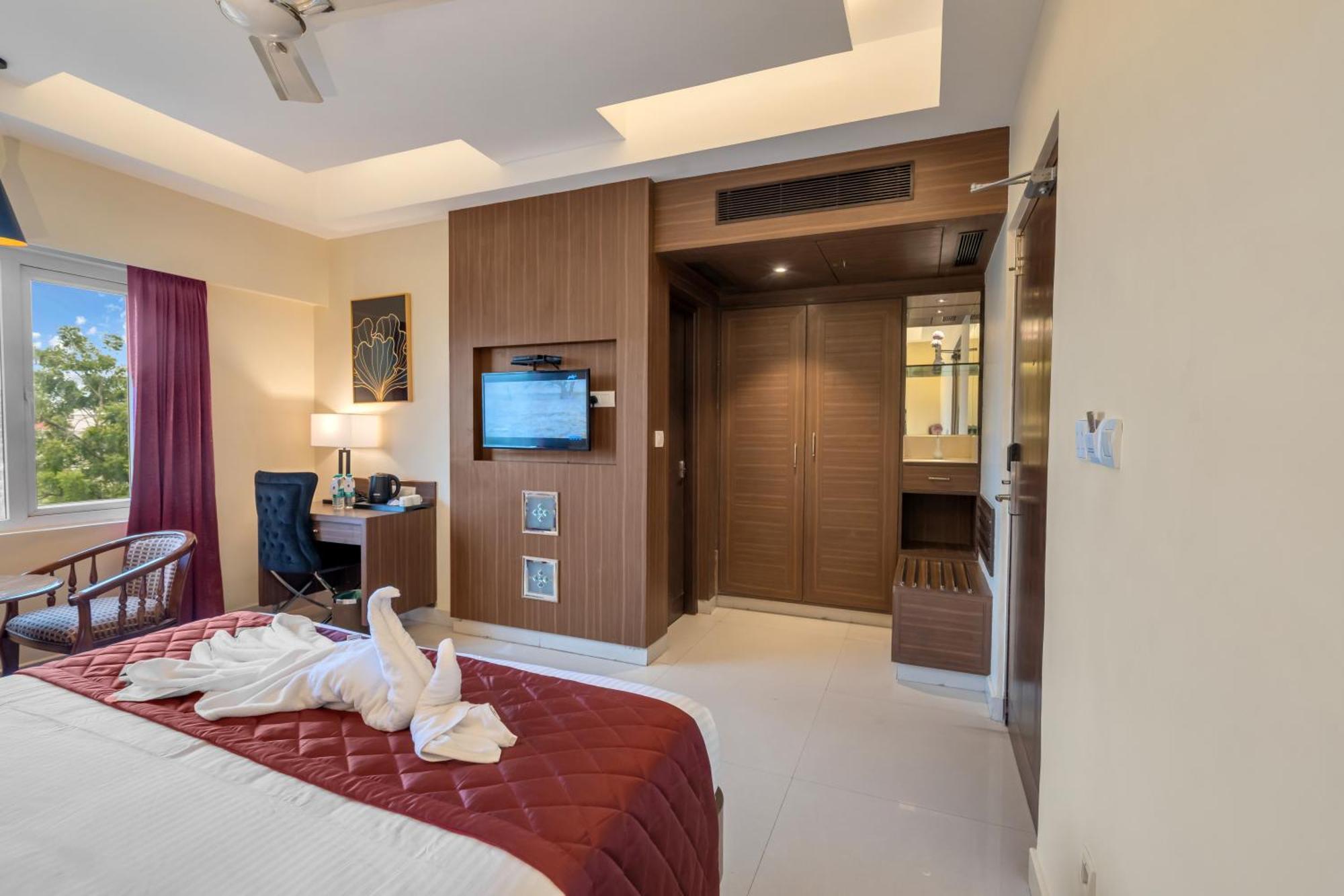 Park Avenue Hotel & Apartments Trichy Tiruchirappalli Екстериор снимка