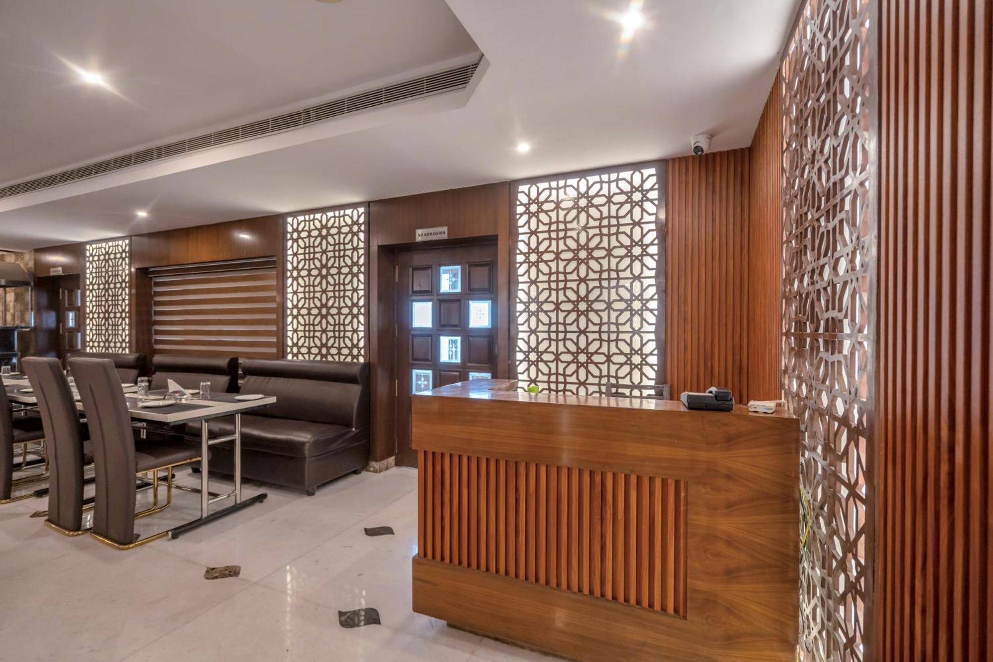 Park Avenue Hotel & Apartments Trichy Tiruchirappalli Екстериор снимка