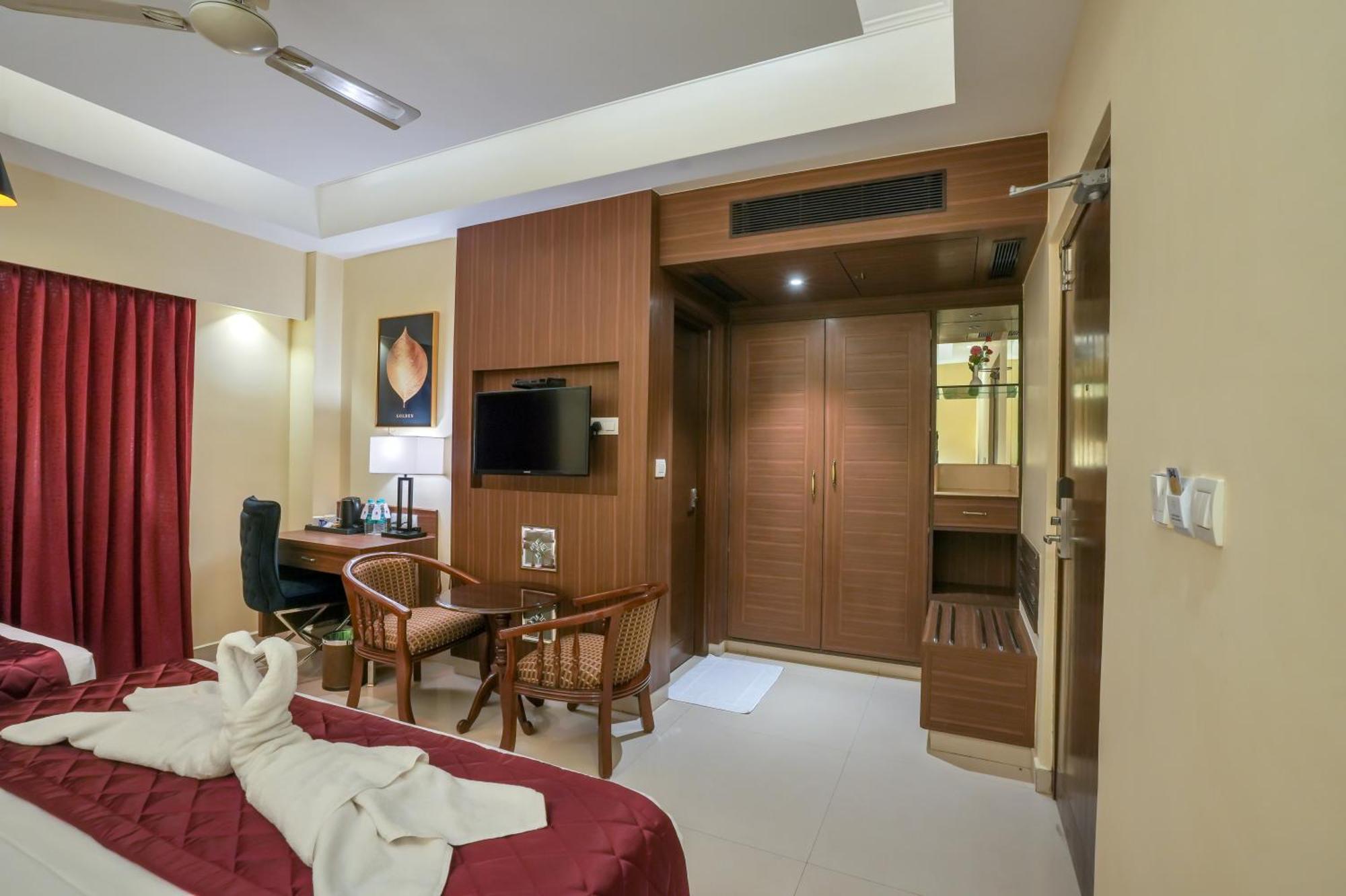 Park Avenue Hotel & Apartments Trichy Tiruchirappalli Екстериор снимка