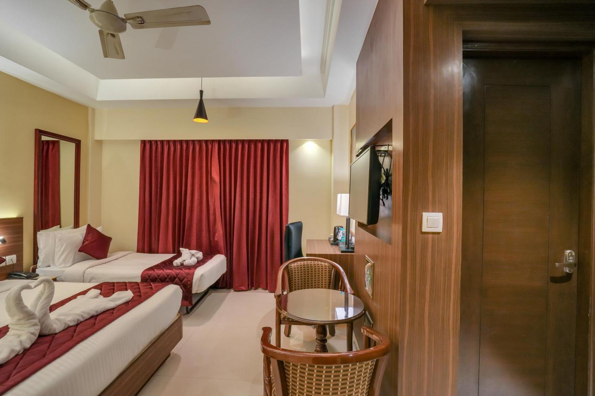 Park Avenue Hotel & Apartments Trichy Tiruchirappalli Екстериор снимка