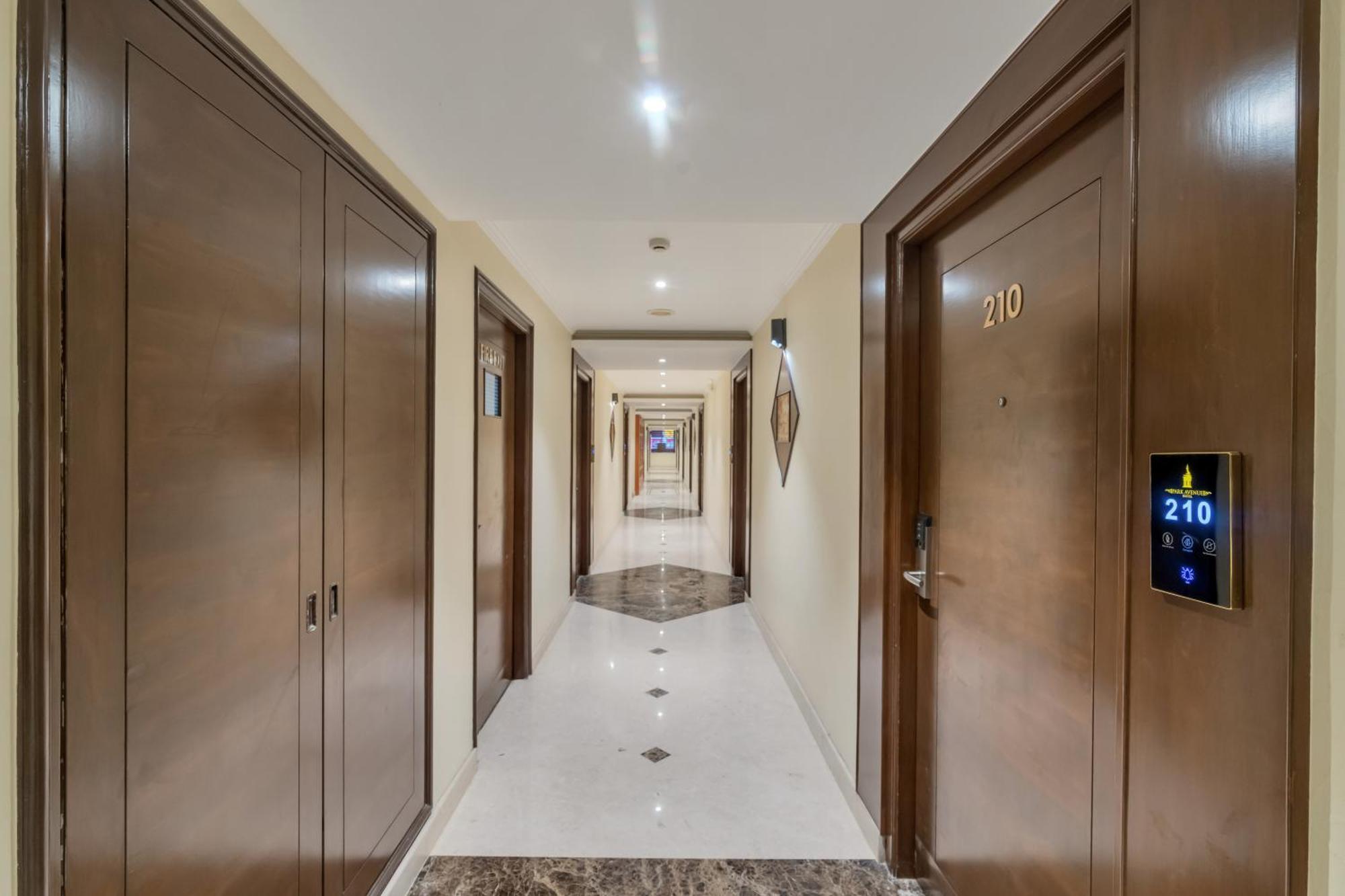 Park Avenue Hotel & Apartments Trichy Tiruchirappalli Екстериор снимка