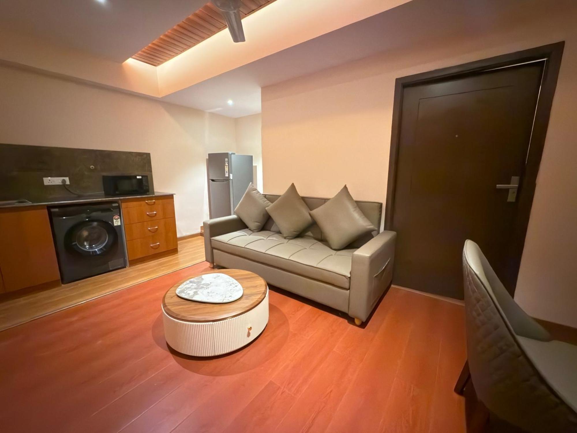 Park Avenue Hotel & Apartments Trichy Tiruchirappalli Екстериор снимка